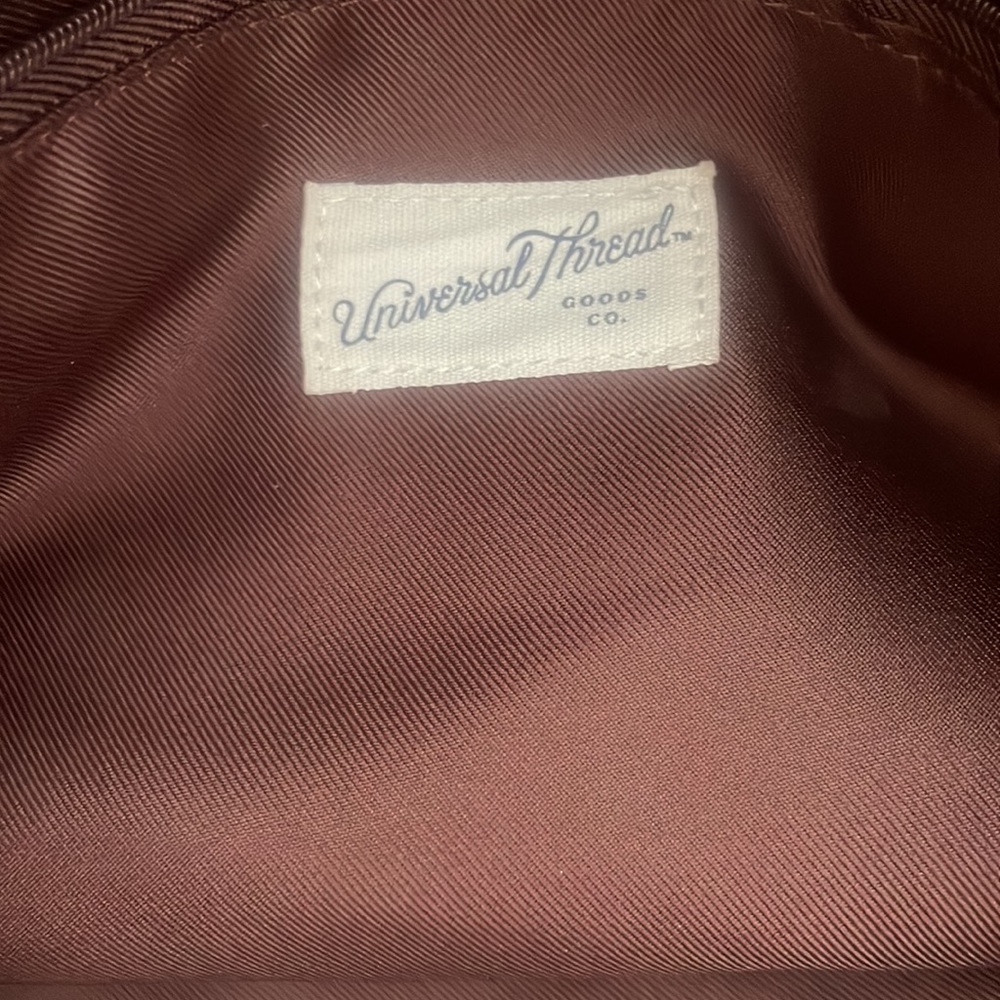 Universal Thread Satchel - Picture 5 of 6